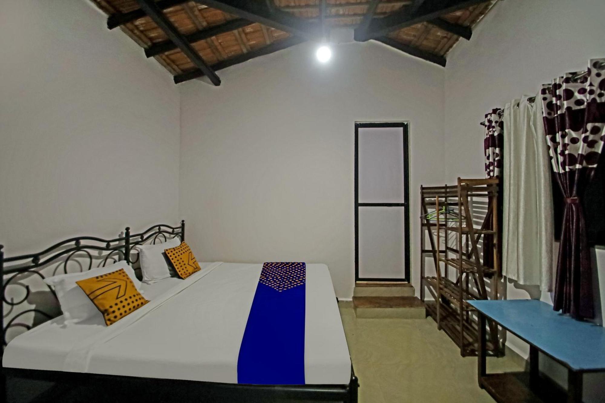 Hotel O Sunshine Guest House Arambol Bagian luar foto